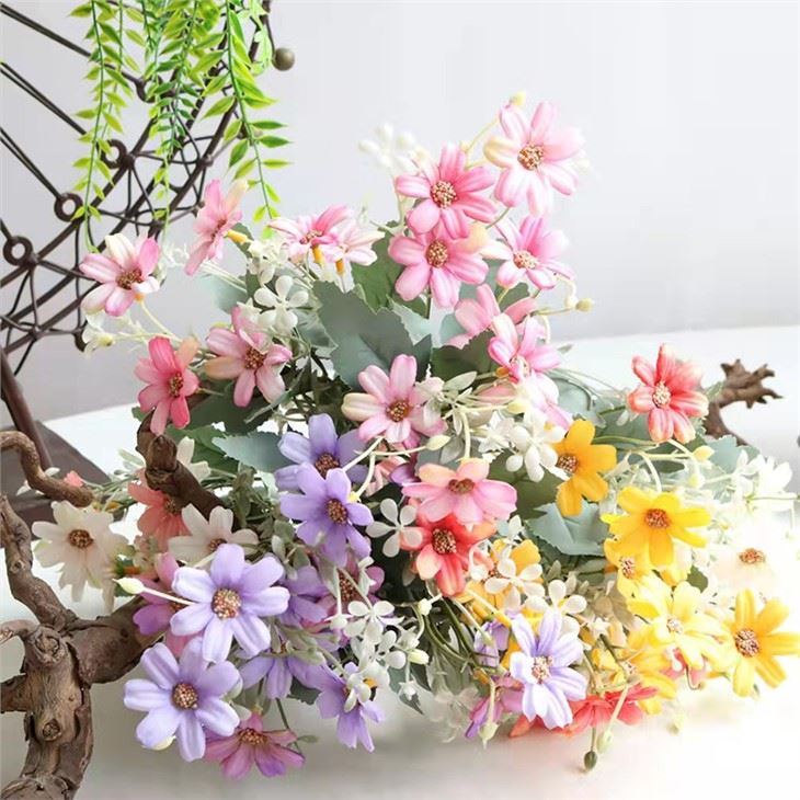 Bunga Daisy Buatan